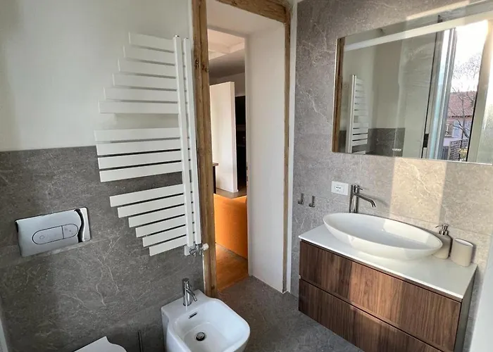 Adele In Darsena Lägenhet Milano